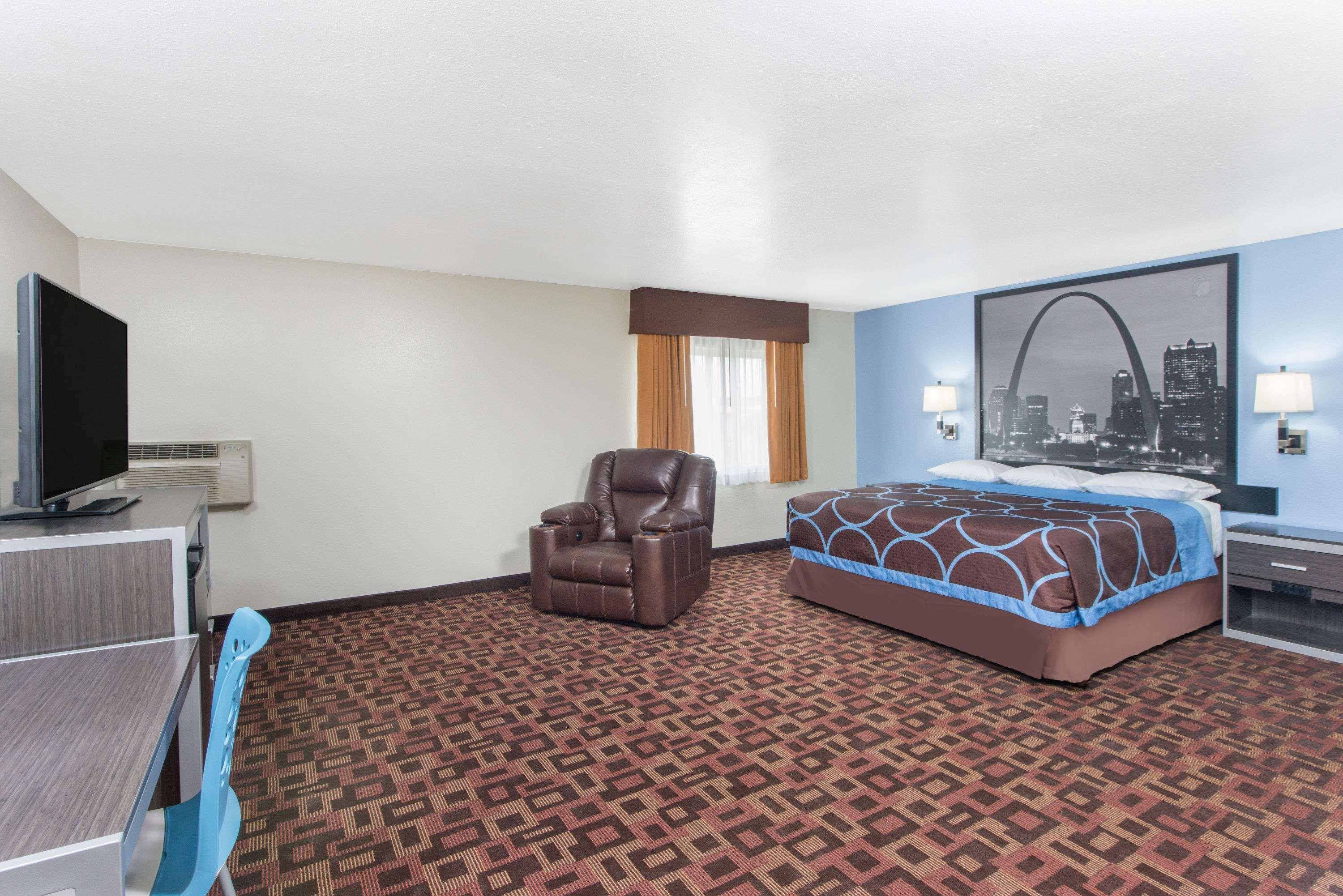 במוטל Super 8 By Wyndham Moberly Mo מראה חיצוני תמונה